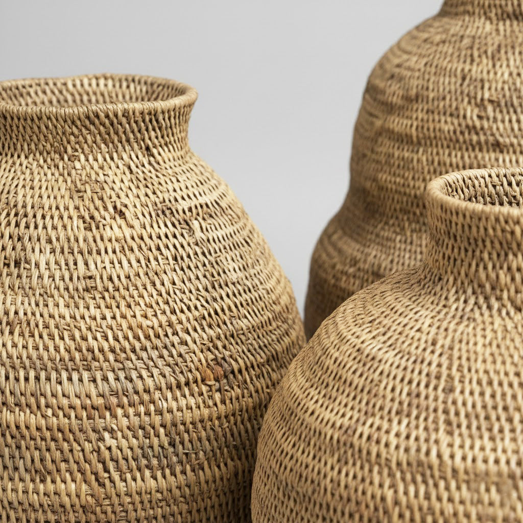 Earthy Decorative Basket (Natural)
