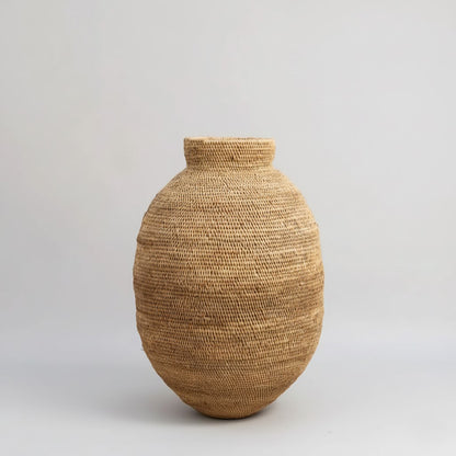 Earthy Decorative Basket (Natural)