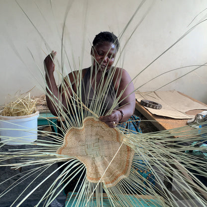 Garlic Basket – Χειροποίητο Καλάθι Δαπέδου από Φοίνικα Ilala