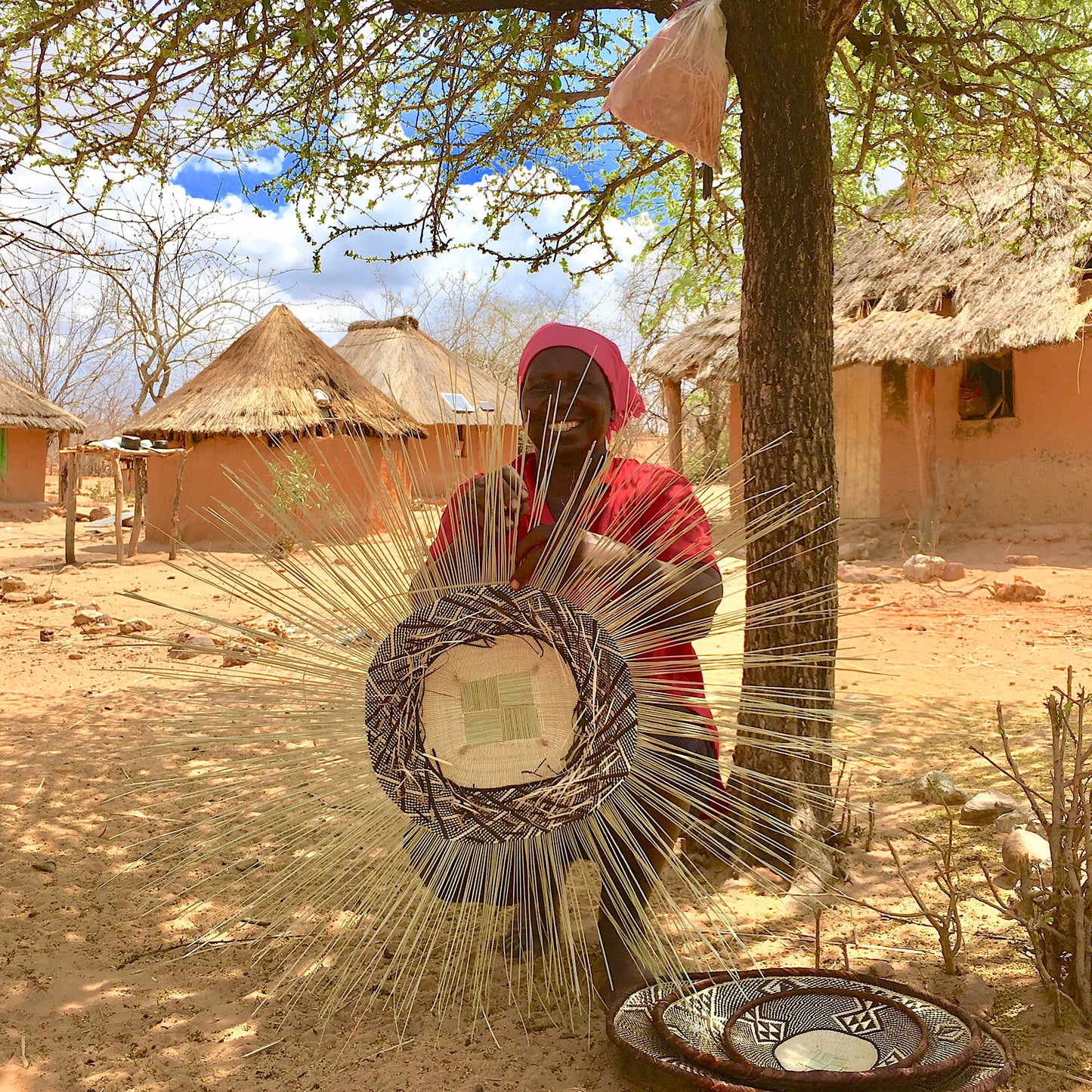 Zim Plate – Handwoven Ilala Palm Wall Plate (Natural)