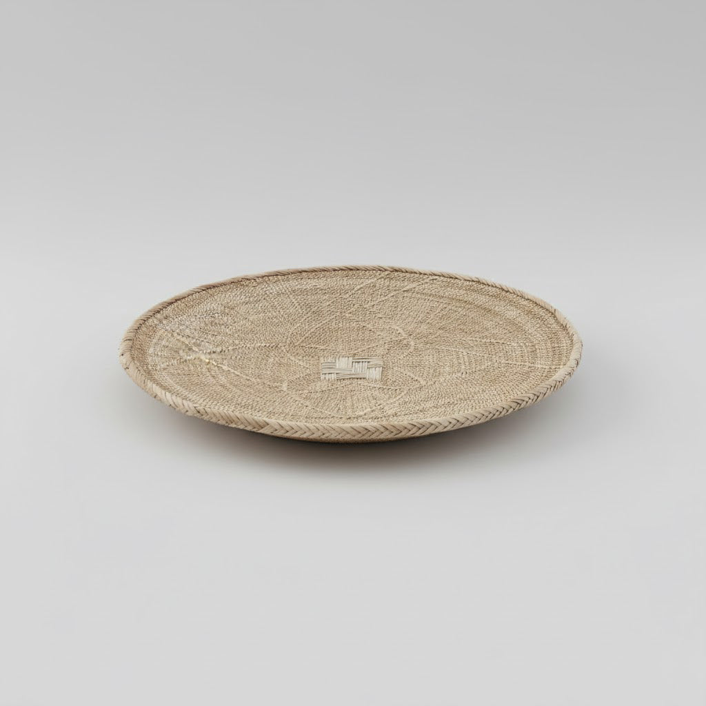 Zim Plate – Handwoven Ilala Palm Wall Plate (Natural)