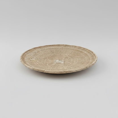 Zim Plate – Handwoven Ilala Palm Wall Plate (Natural)