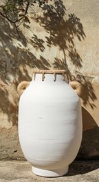 Usiris White Decorative Vase
