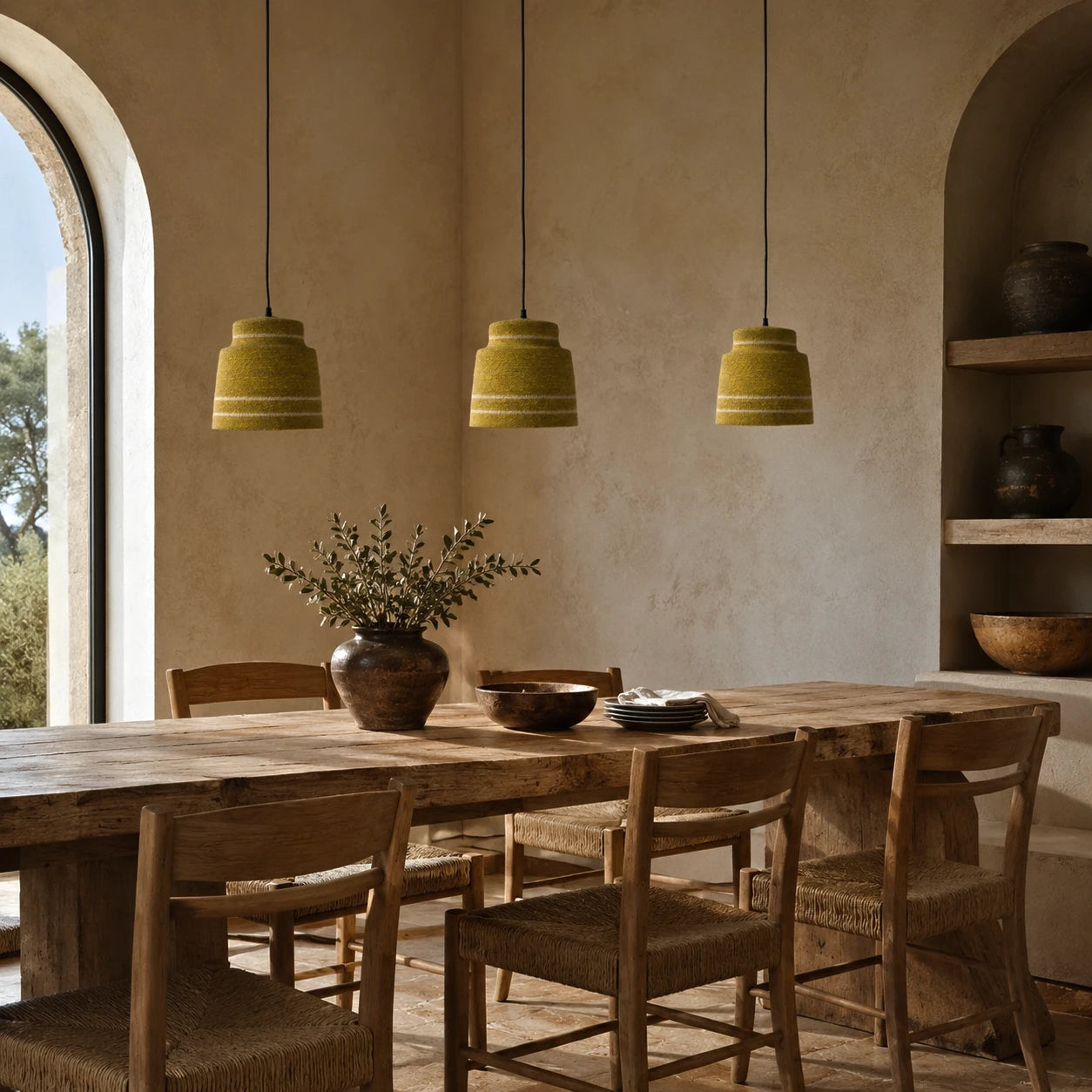 Amarillo Woven Seagrass Pendant Light – Yellow