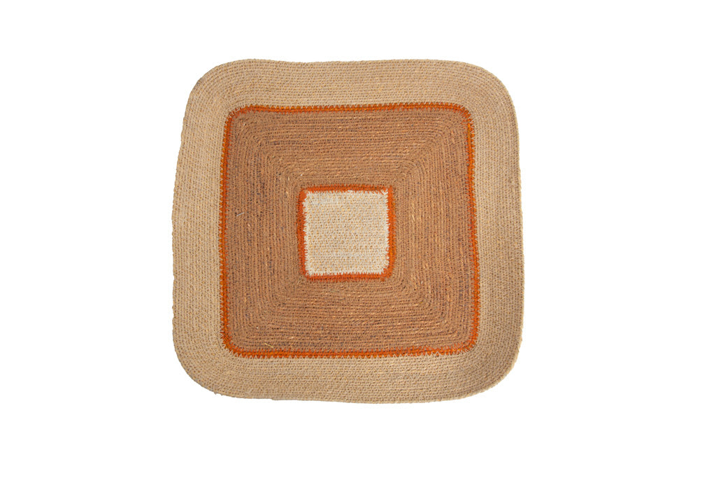 Guerrero Decorative Seagrass Plate – Natural